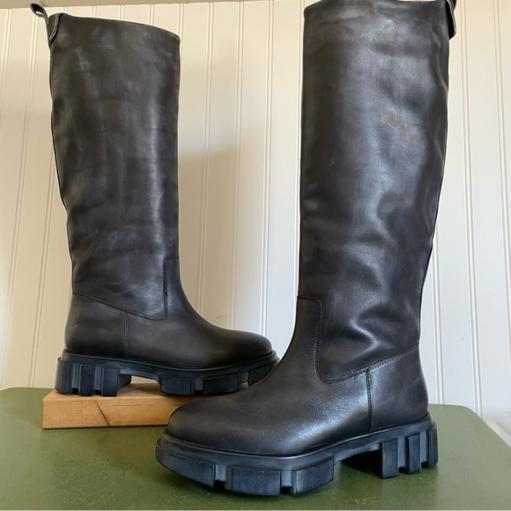 NWT Free People BROOKS Tall Lug Sole Boots in Black Leather